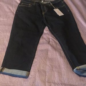 JLo Dark Wash Jean Capris